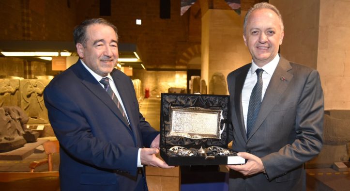 Türkiye’de Ele Geçirildi, Peru’ya İade Edildi: Kültürel Mirasın Yolculuğu